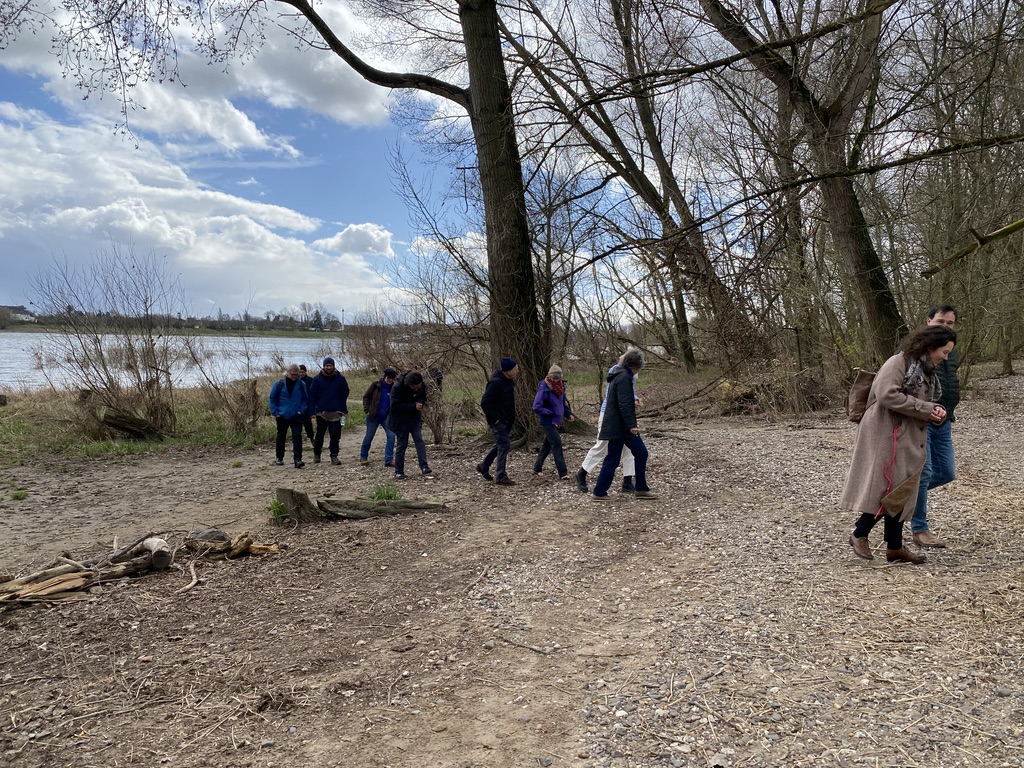 Der Rhein als Akteur